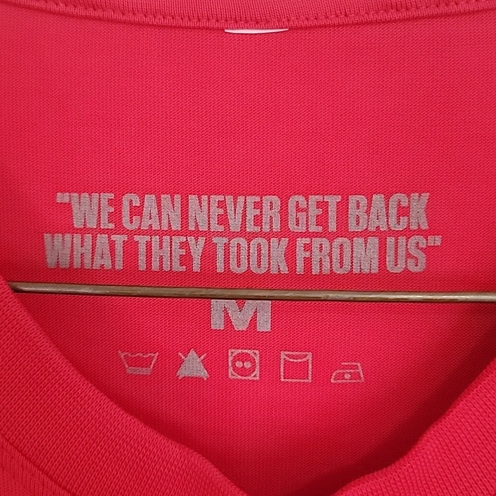 Shirt - Picture 3 of 4